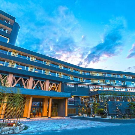 Ooedo Onsen Monogatari Premium Shirahama Gyoen Hotel Buitenkant foto
