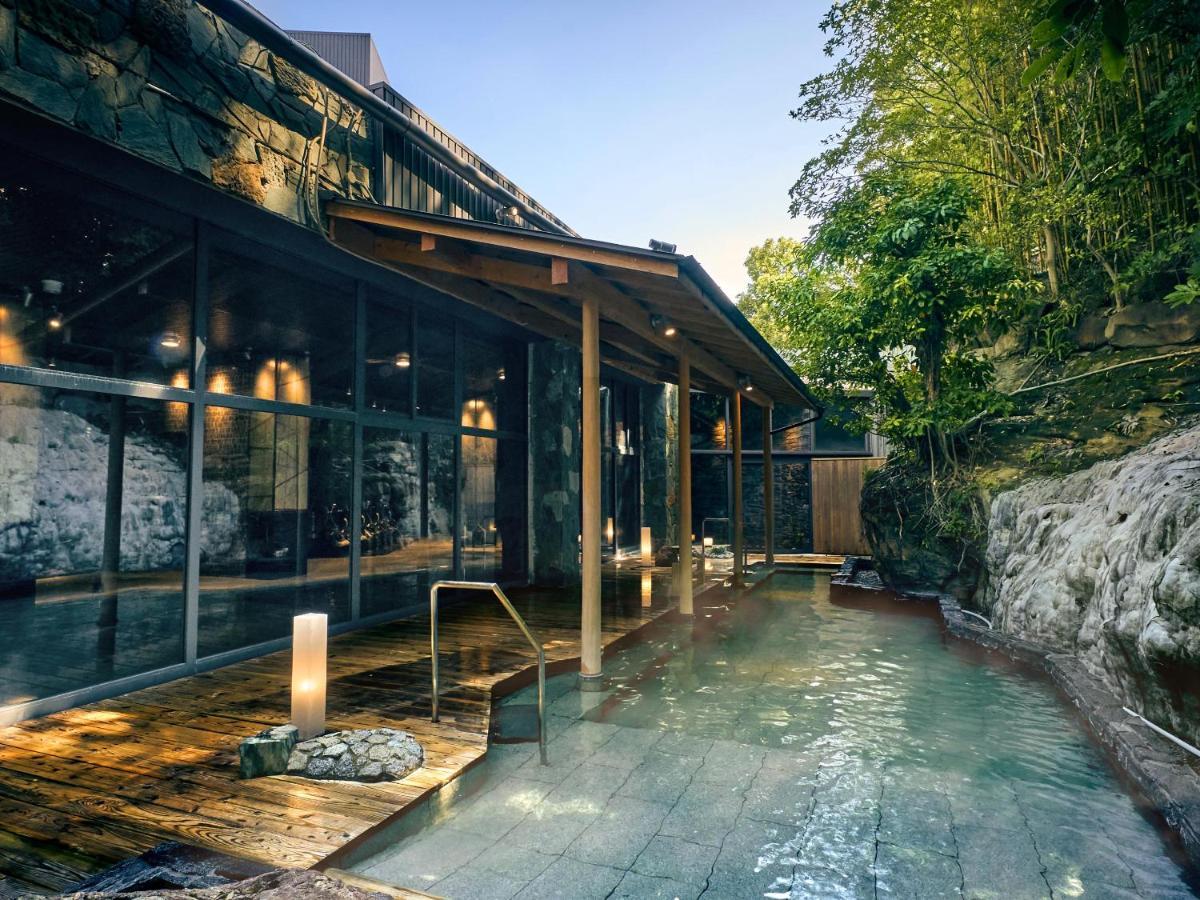 Ooedo Onsen Monogatari Premium Shirahama Gyoen Hotel Buitenkant foto
