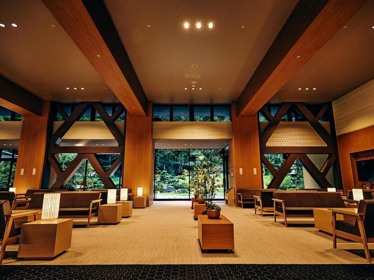 Ooedo Onsen Monogatari Premium Shirahama Gyoen Hotel Buitenkant foto
